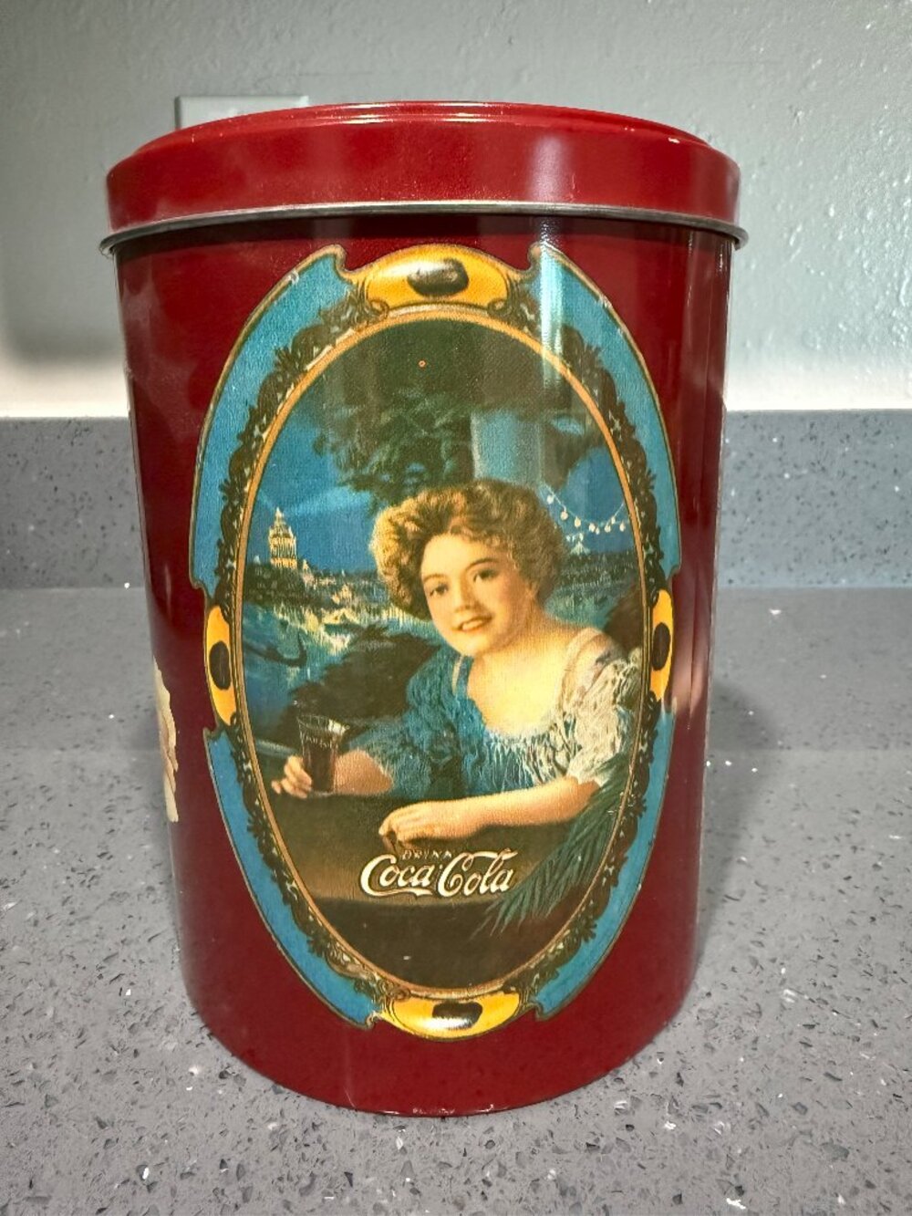 VINTAGE COCA-COLA DELICIOUS REFRESHING VICTORIAN WOMEN METAL TIN CONTAINER